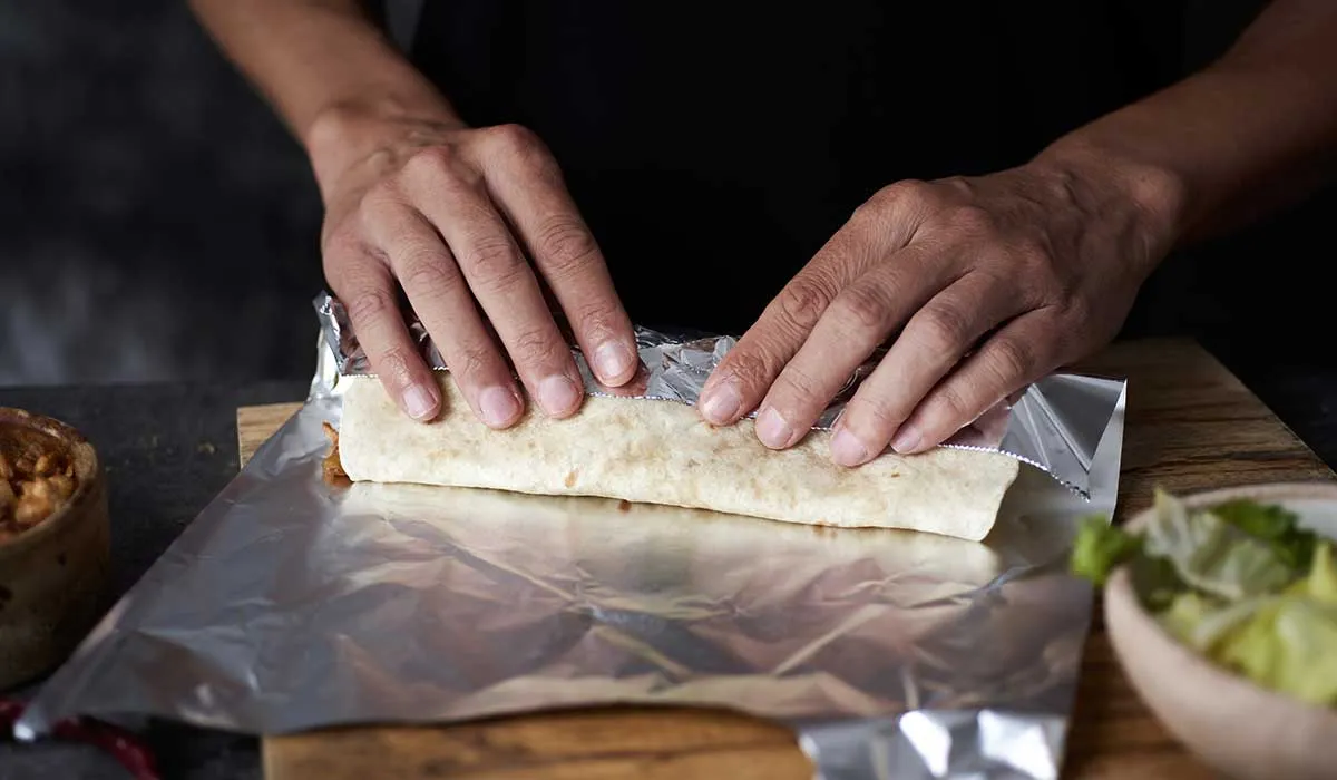 por qué no es tan conveniente usar papel aluminio para las sobras
