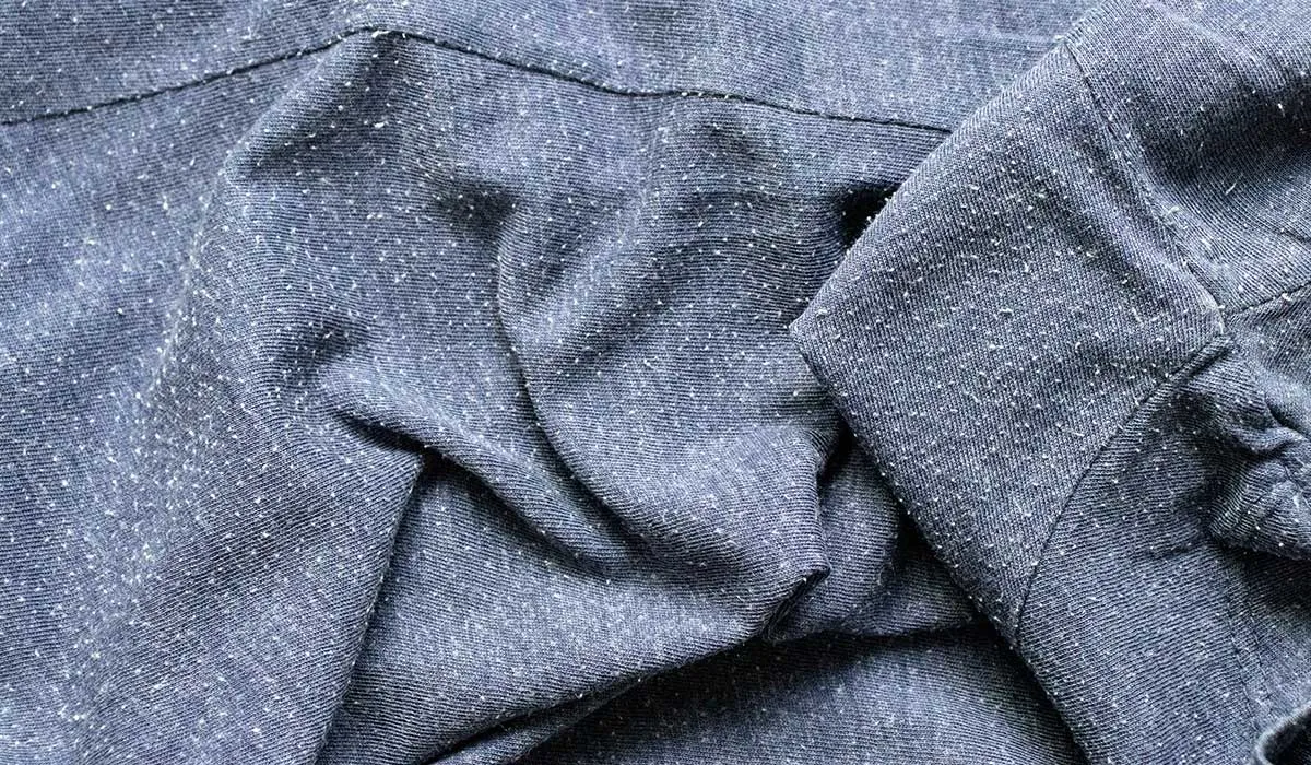cómo evitar las bolitas de pelusa en la ropa