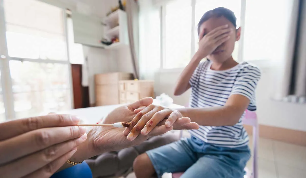 la importancia de ensenar a tus hijos primeros auxilios