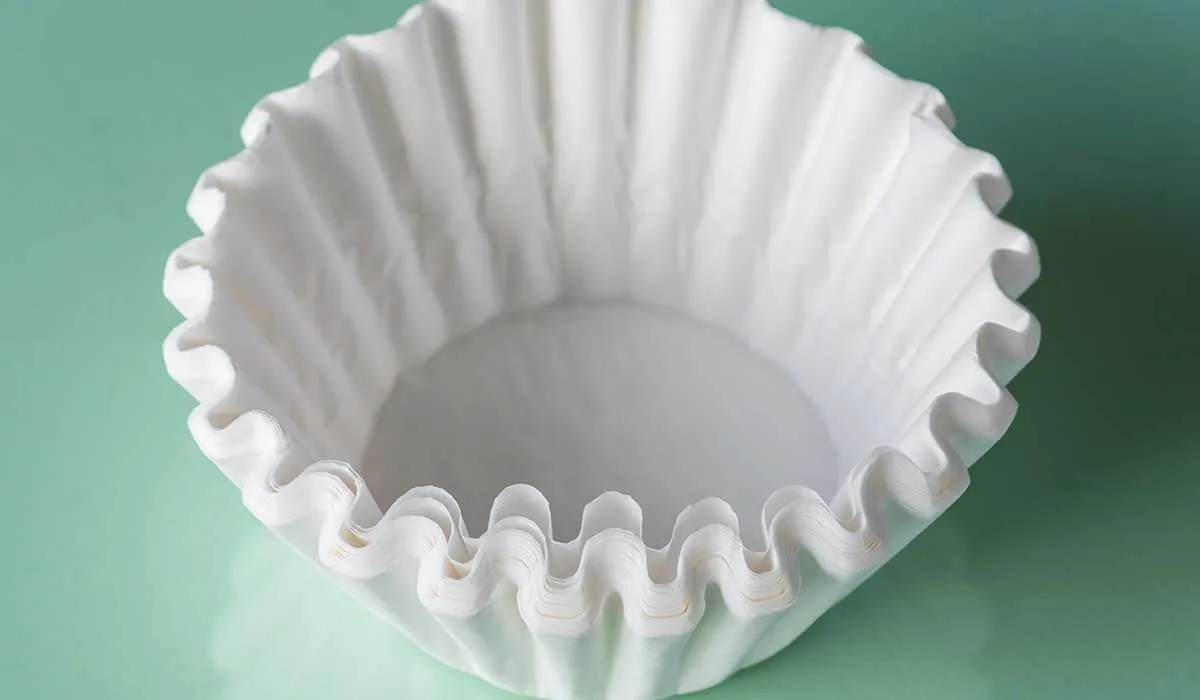 uso de filtros de cafe para la limpieza del hogar