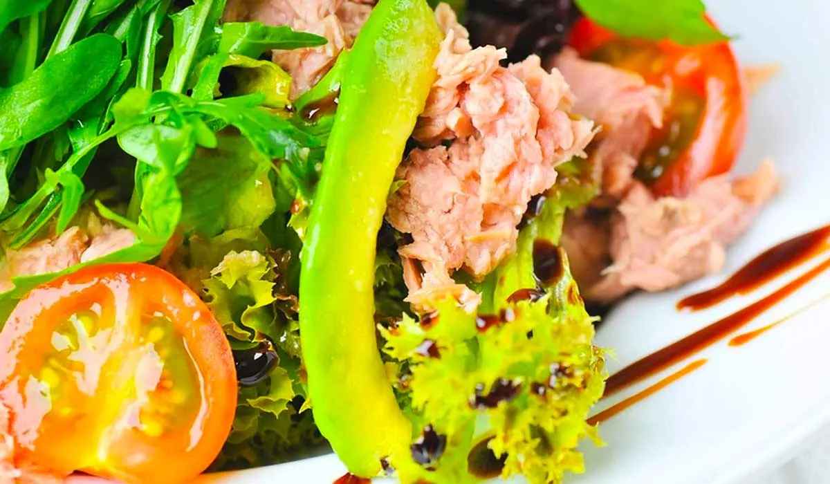 ensalada de atún para el corazón