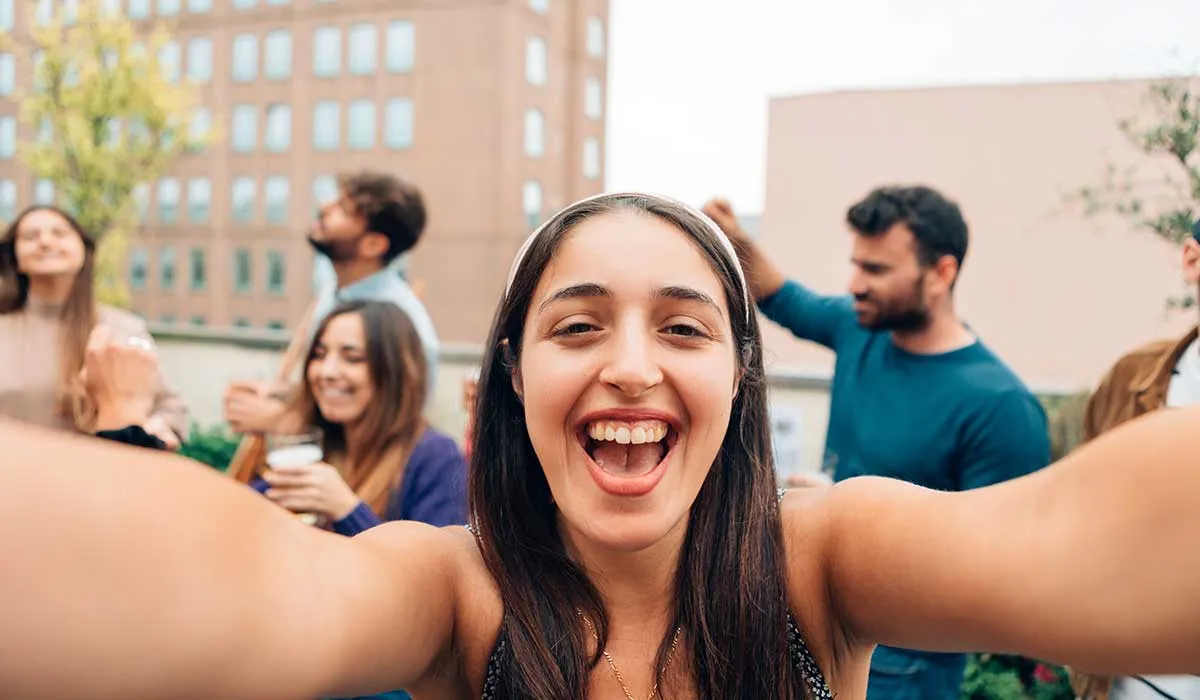 jóvenes en riesgo de enfermar gravemente de covid