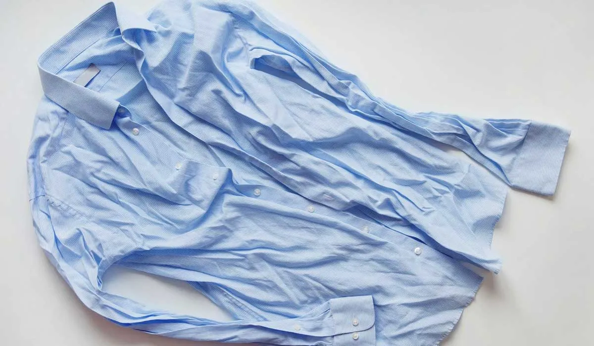 quitar arrugas de la ropa sin una plancha