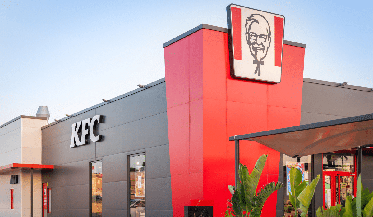 por este motivo Kentucky Fried Chicken cambió su nombre a KFC