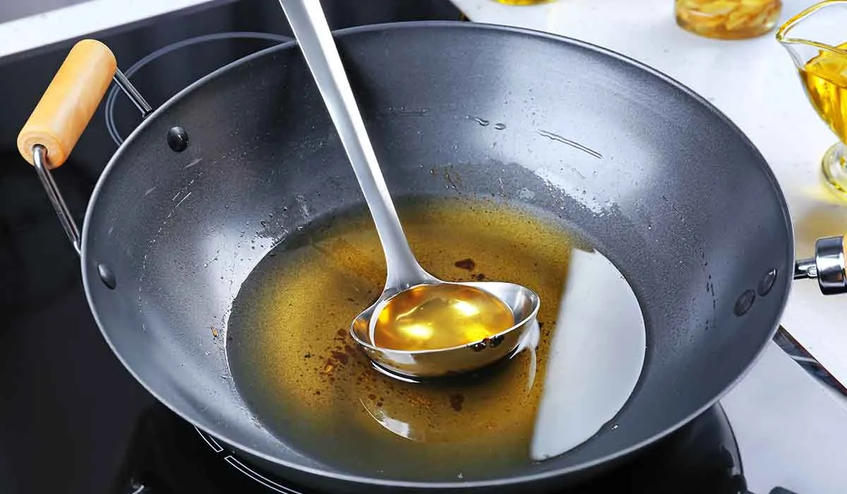 qué hacer con el aceite para no tirarlo al desagüe