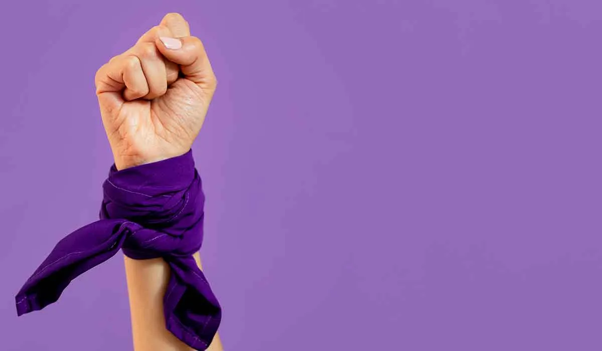 no debes de felicitar a las mujeres en el Día Internacional de la Mujer