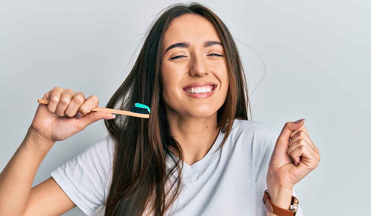 evita estos errores al cepillarte los dientes