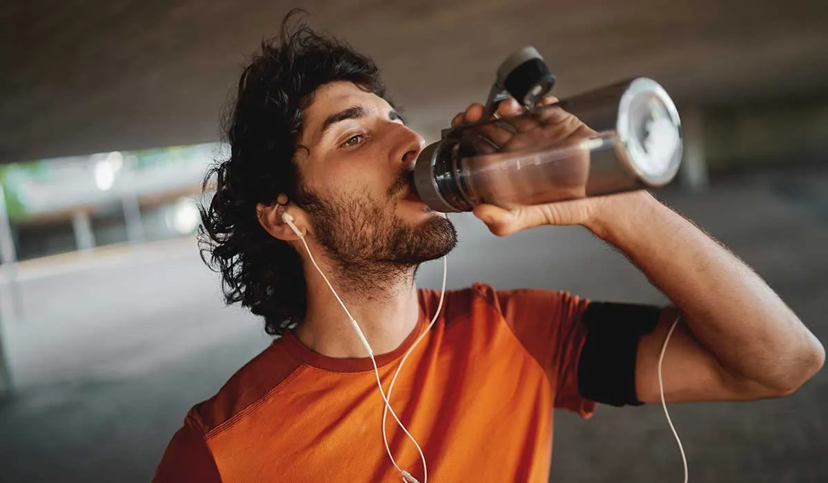 como lavar correctamente las botellas reutilizables