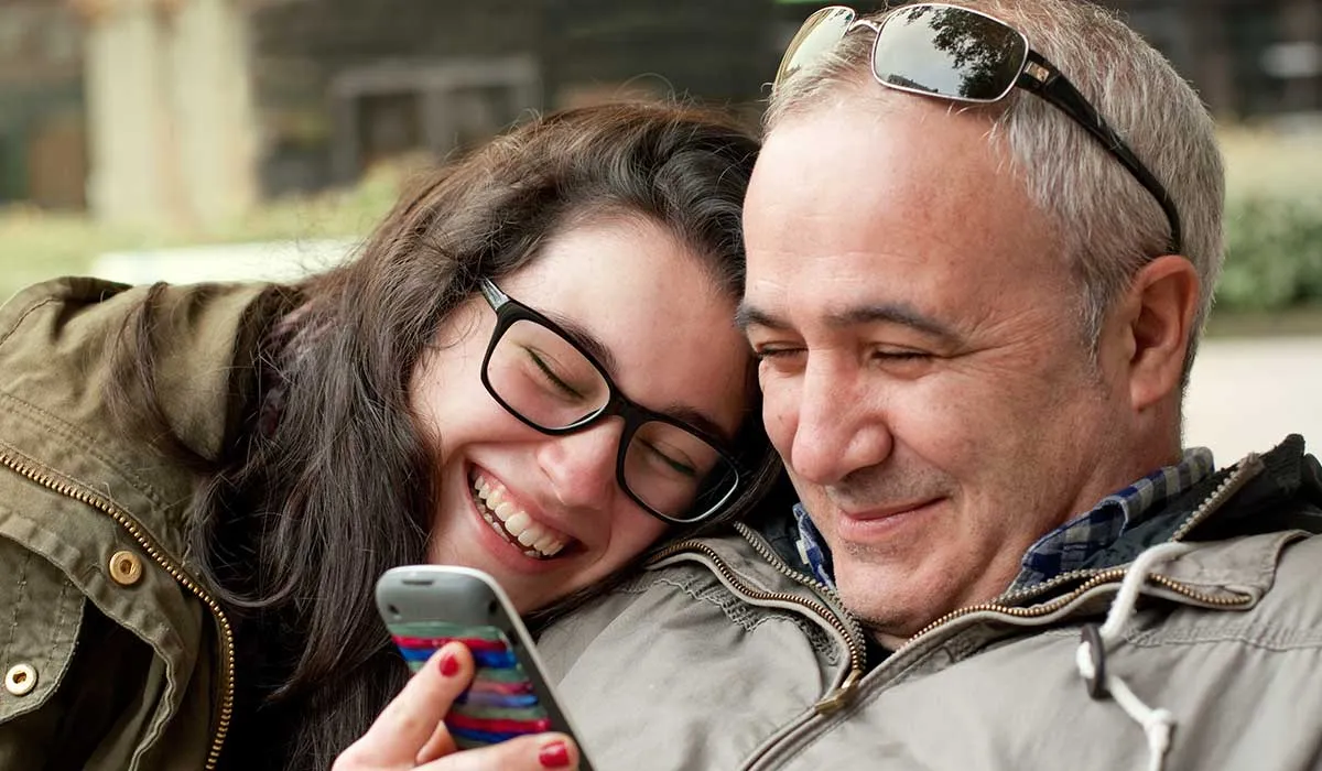 consejos de tus padres que puedes atesorar y olvidar