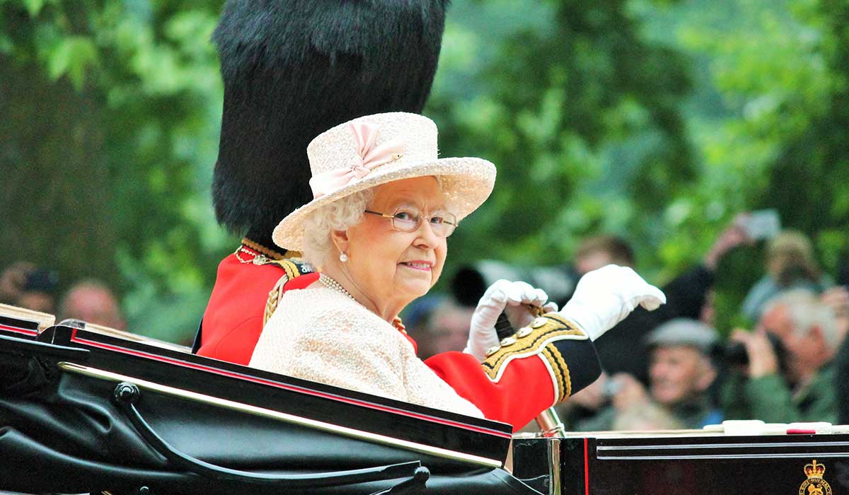 obituario de la reina Isabel II