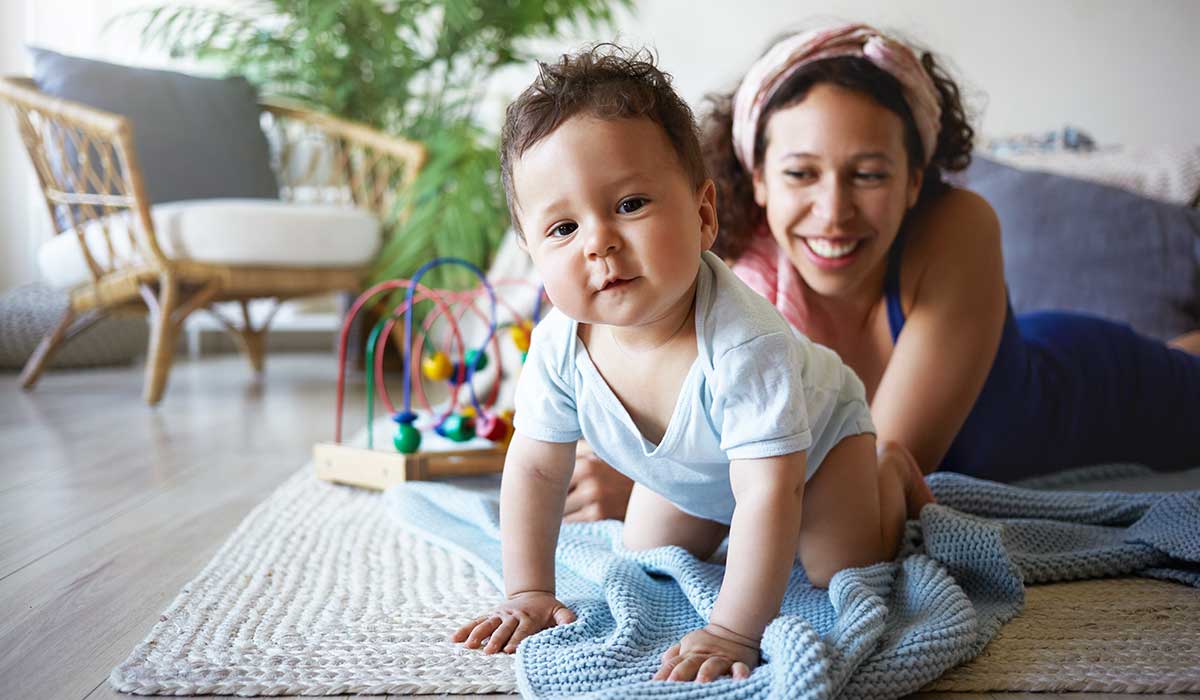 cuidar la postura y el desarrollo de los bebés