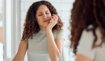 dolor en los dientes que puede ser una emergencia