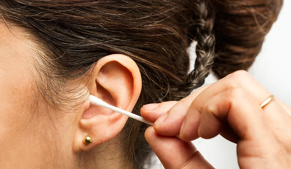 hisopos para limpiarte los oídos
