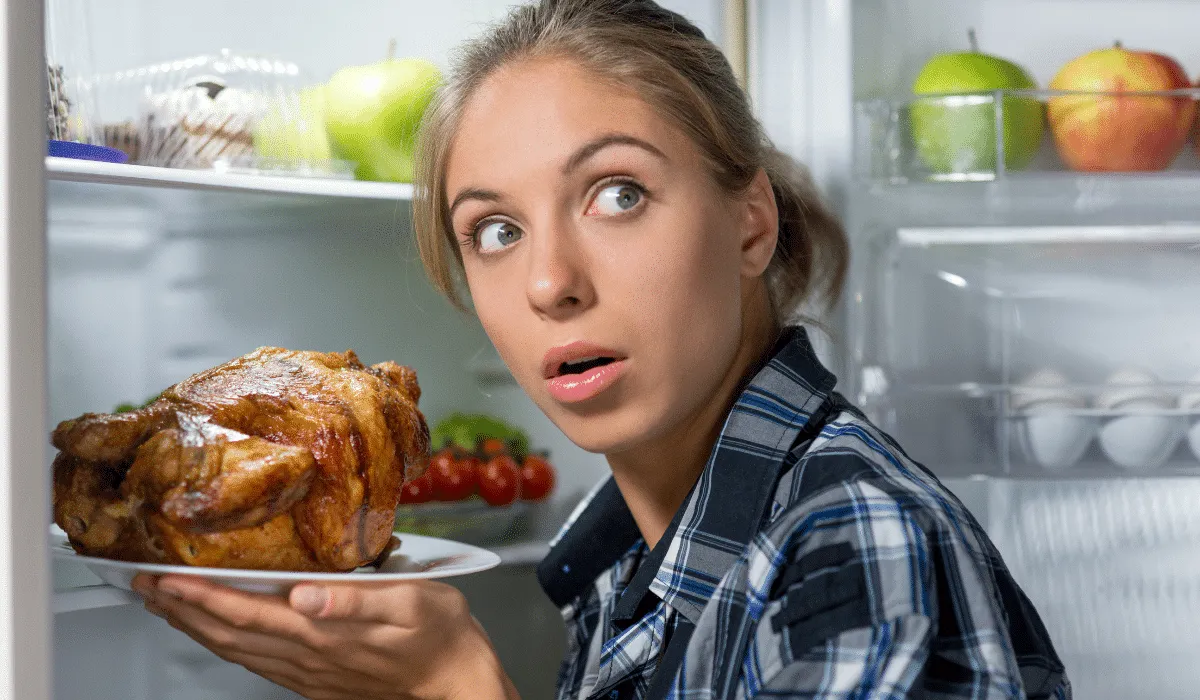 pollo en el refrigerador
