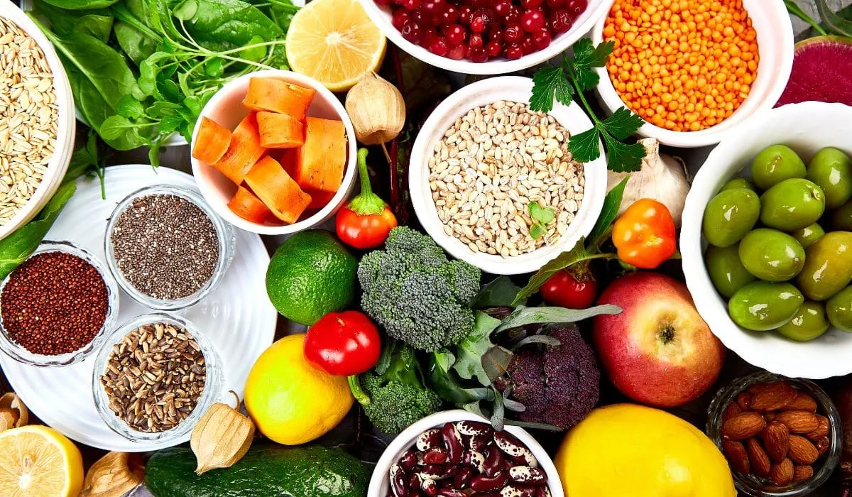 Alimentos que benefician a tu páncreas (y otros que no lo hacen)