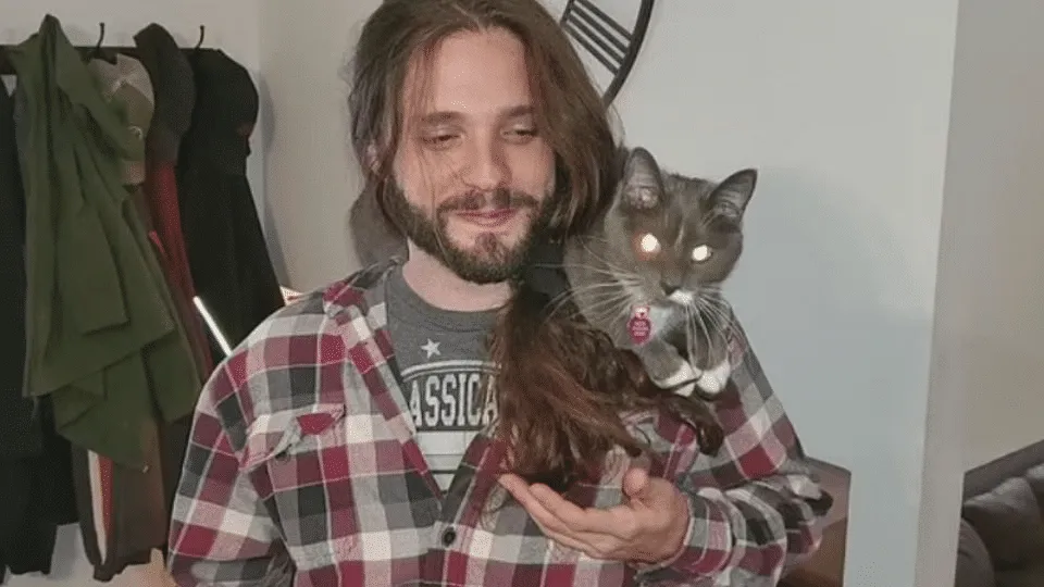 Lo pica una pulga y termina amputado