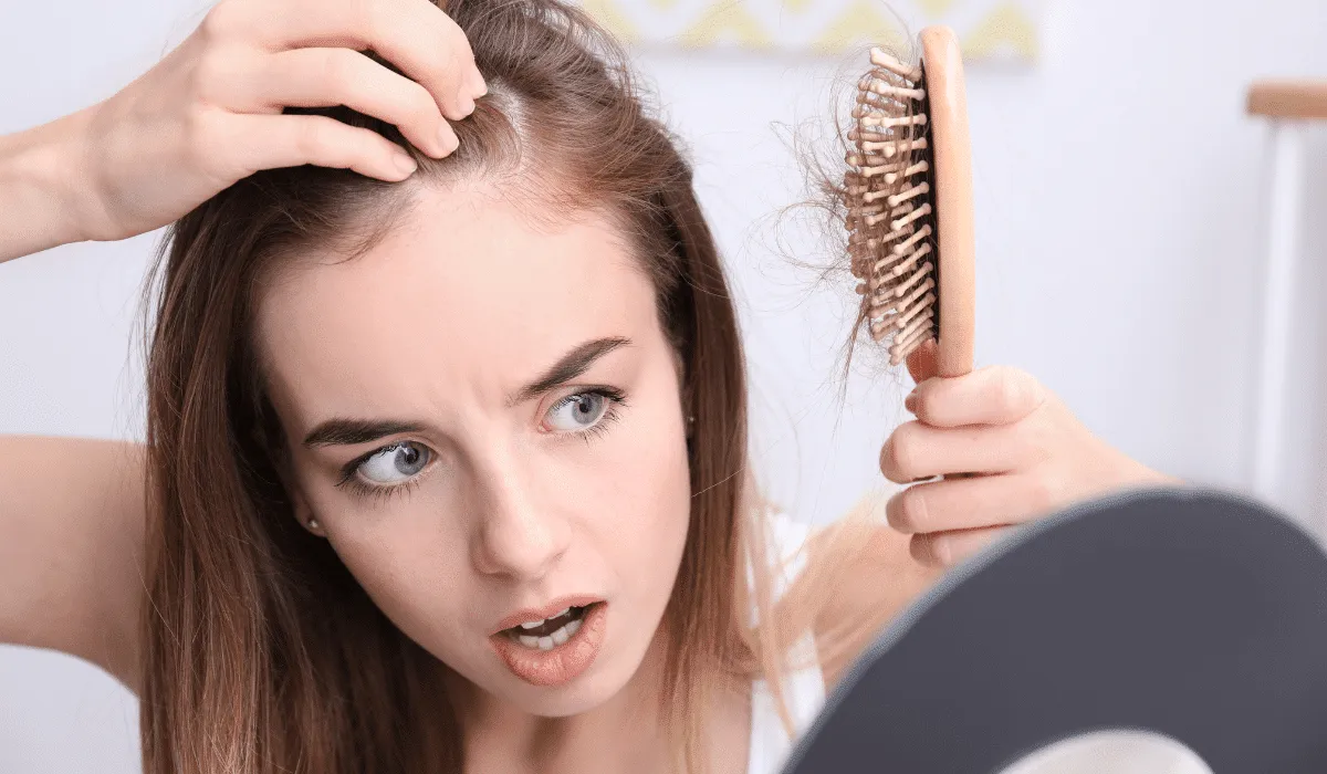 El estrés puede hacer que se te caiga el cabello