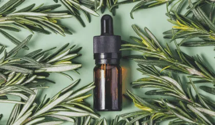 Prepara tu propio aceite de romero casero