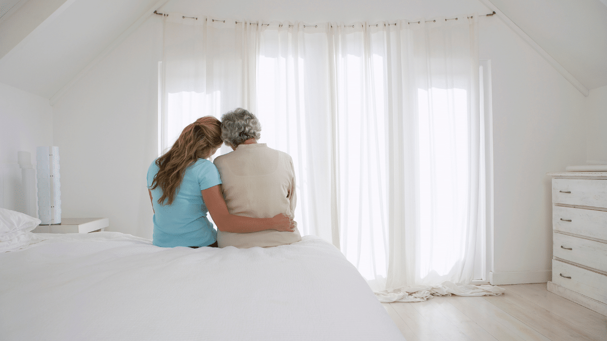 Cómo abordar 8 conversaciones difíciles con tus padres ancianos