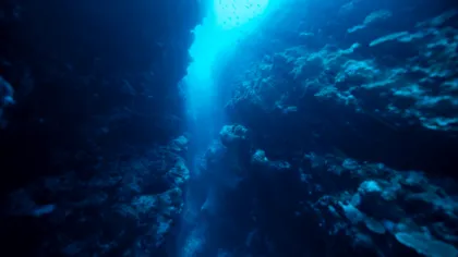 ¿Por qué no puedes llegar al fondo del océano?