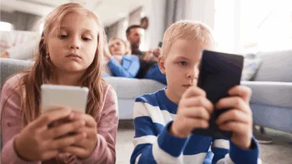 a que edad deberían tener celular los niños