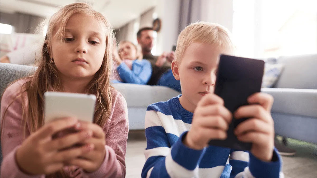a que edad deberían tener celular los niños