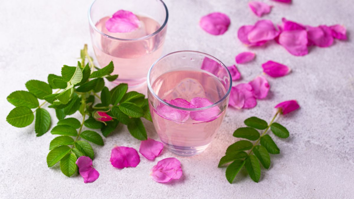 Como hacer agua de rosas