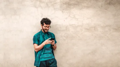 8 lugares donde nunca debes guardar o dejar tu telefono