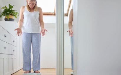 Te cuesta bajar de peso a los 50 menopausia