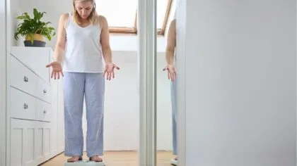 Te cuesta bajar de peso a los 50 menopausia