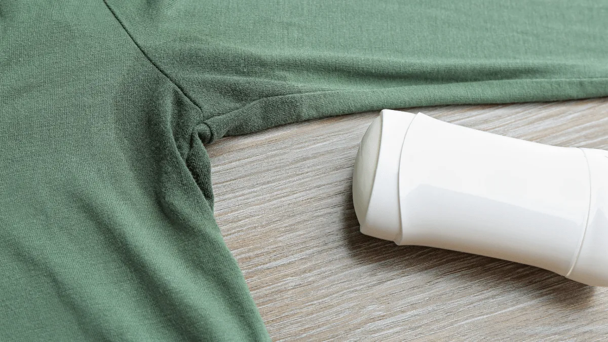 Manchas de sudor Eliminalas con leche