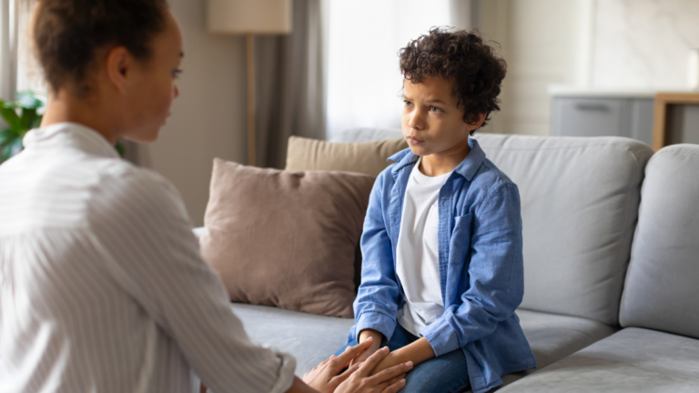 Conecta con tus hijos sentimientos | Foto Stock