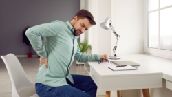 ¿Dolor de espalda recurrente? Este sencillo ejercicio puede ayudarte