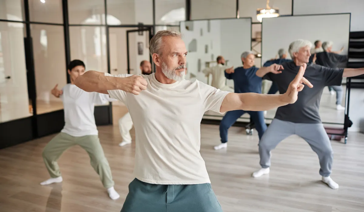 Aprende sobre la conexión mente-cuerpo y cómo prácticas como la meditación pueden beneficiar tu corazón y reducir el estrés.