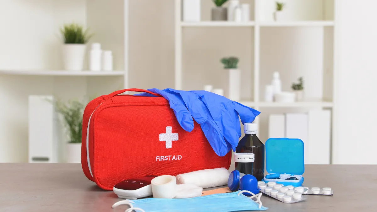 Viaja con tranquilidad: Aprende a preparar un botiquín de viaje con todo lo necesario para enfrentar imprevistos