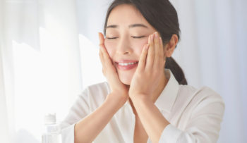 Lo que comes se nota en tu piel: beneficios reales de la dieta antiinflamatoria