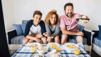 Descubre cómo el mindful eating puede ayudarte a reconectar con tu cuerpo y mejorar tu bienestar.