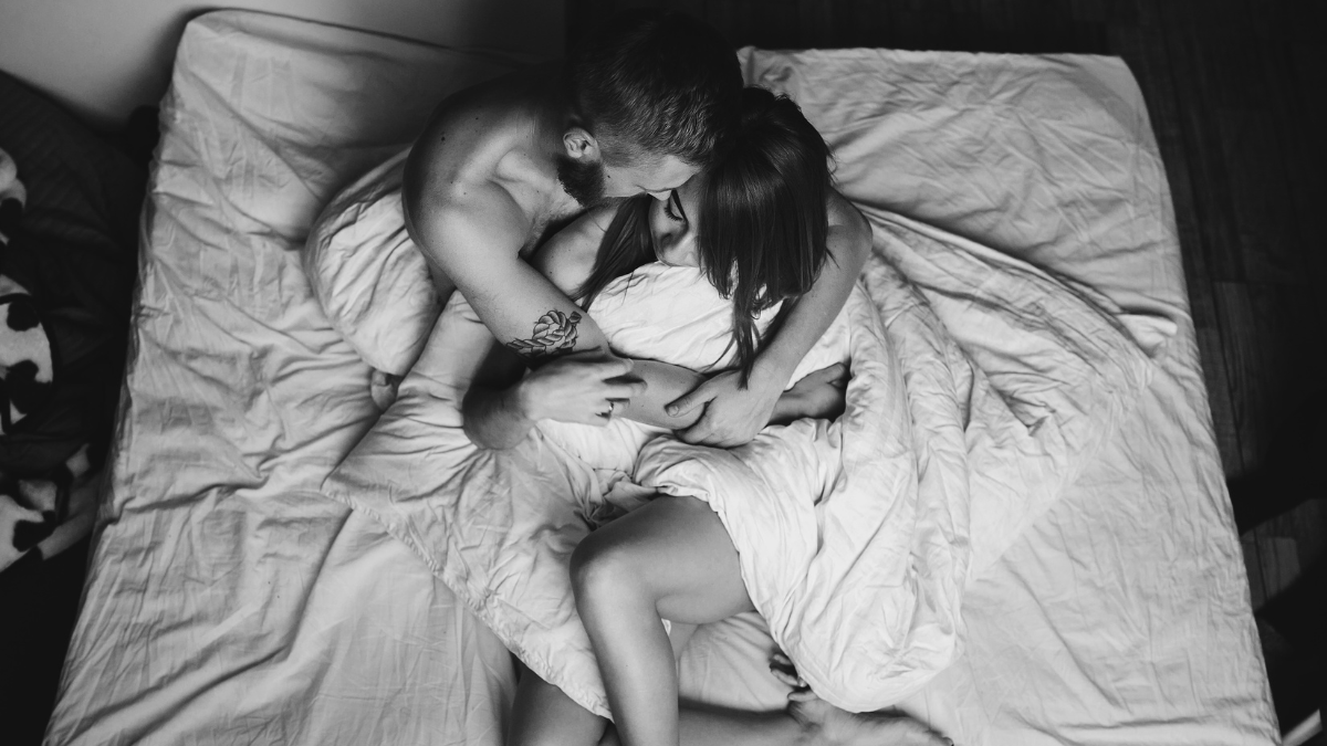 con qué frecuencia deberían tener sexo las parejas