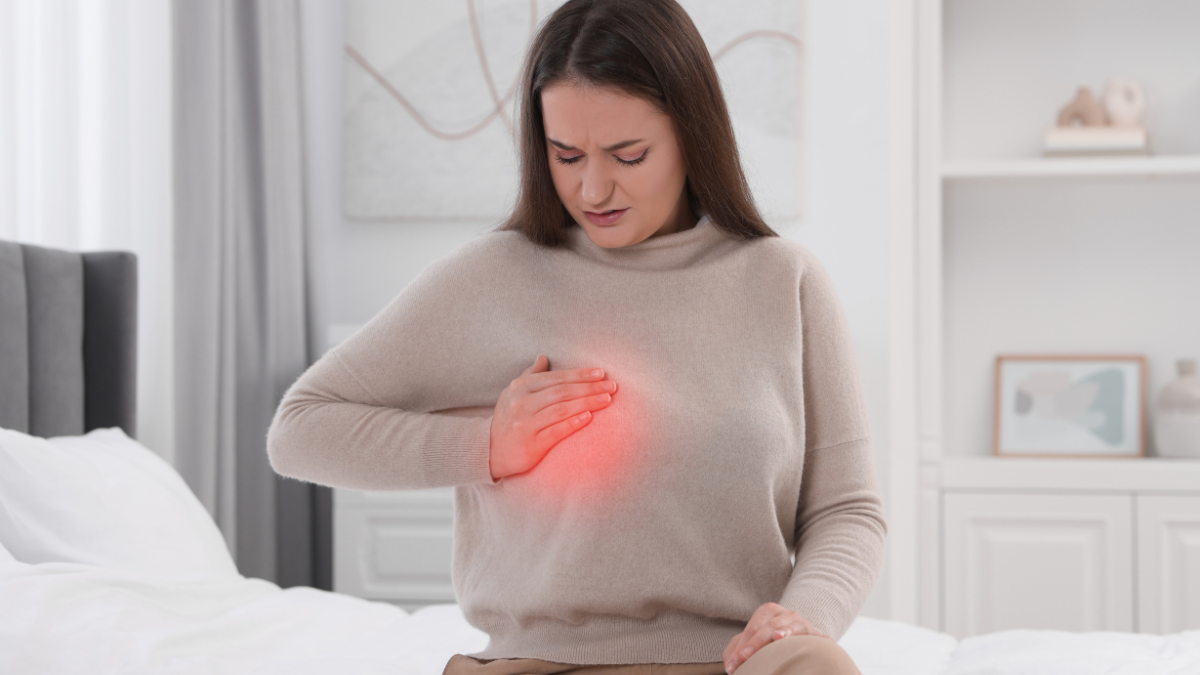 ¿Es normal tener dolor en los senos después del periodo?