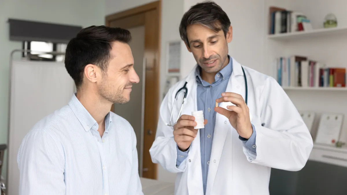 hombres chequeo cardíaco