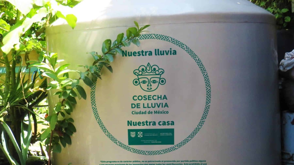 Gobierno CDMX lanza programa: Cosecha de Lluvia y Calentadores Solares en Casa