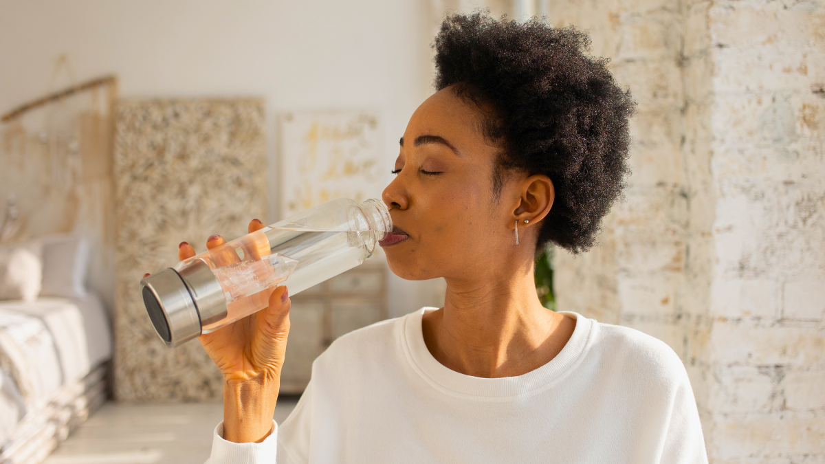 ¿Con qué frecuencia debes limpiar tus botellas de agua?