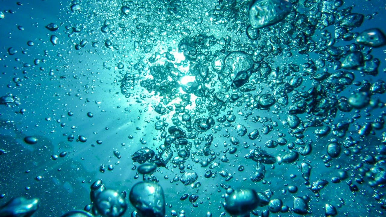 Estudio refiere otro posible origen para el agua en el planeta Tierra