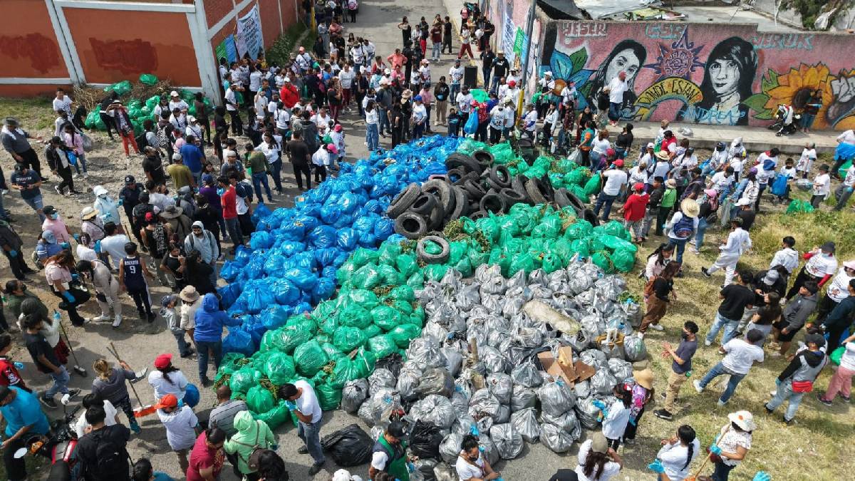 ¡Ecatepec rompe Récord Guinness con la mayor jornada de limpieza del mundo!