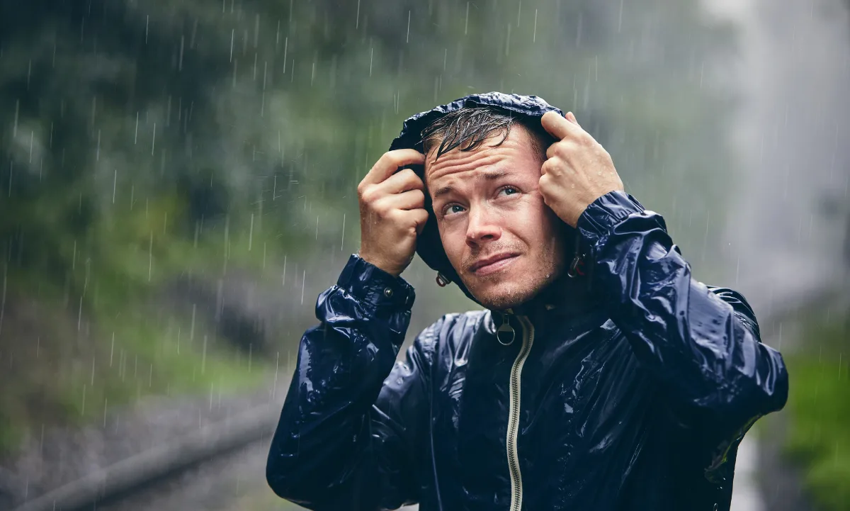 ¿Es verdad que la lluvia te enferma? Ciencia y mitos