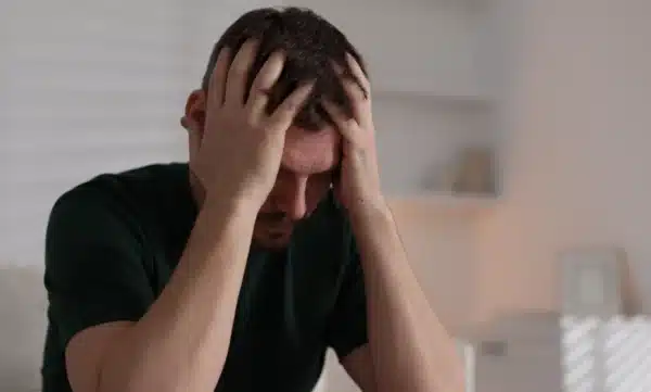 El plástico no solo daña el planeta también podría afectar tu cerebro.