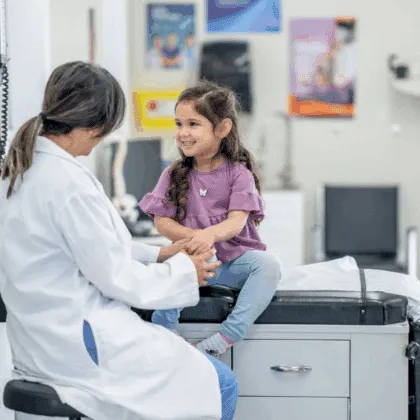 Descubre cómo los suplementos nutricionales pueden complementar la salud infantil y apoyar su desarrollo óptimo.