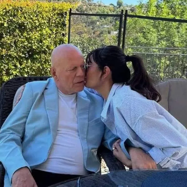 Si notas cambios repentinos en el comportamiento, el lenguaje o la personalidad de un ser querido, no los ignores.