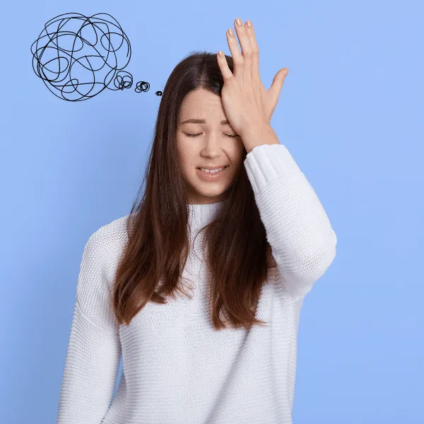 ¿La pérdida de memoria es una parte inevitable del envejecimiento? Explora los factores biológicos, psicológicos y culturales que influyen en nuestra capacidad para recordar.