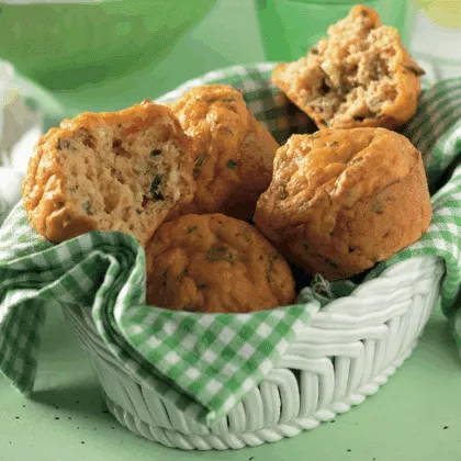 Panecillos de lentejas, queso ricota y hierbas